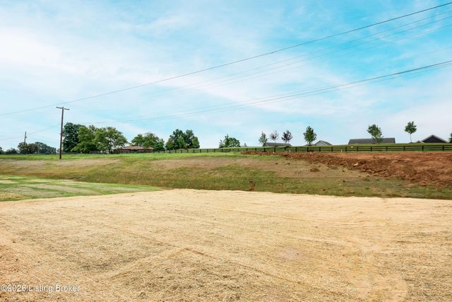 16956 Aiken Ridge Cir, Louisville, KY 40245