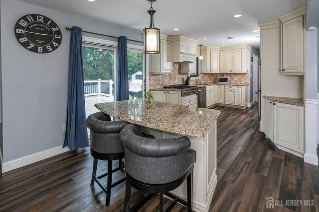 12 Eric Lane, East Brunswick, NJ 08816