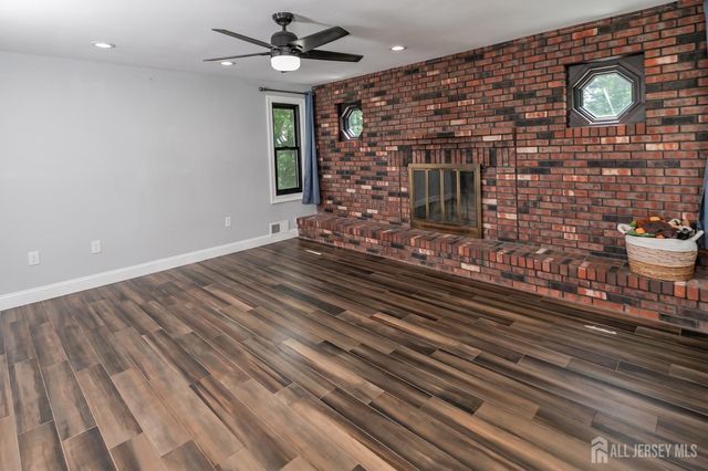12 Eric Lane, East Brunswick, NJ 08816
