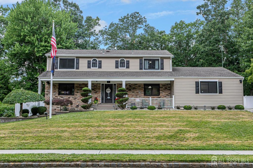 12 Eric Lane, East Brunswick, NJ 08816