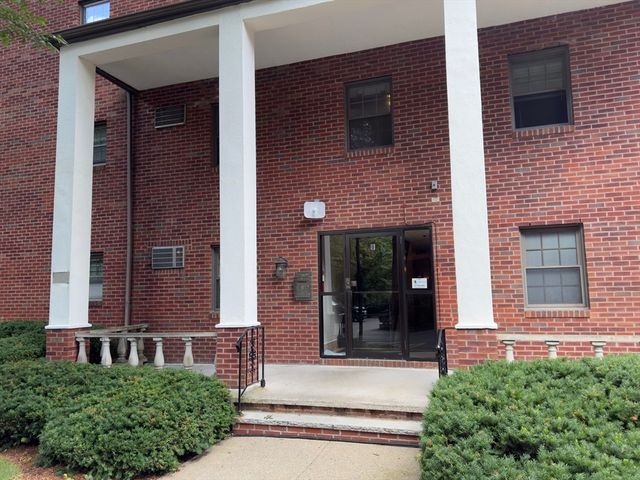 16 Winter St 21B, Waltham, MA 02451