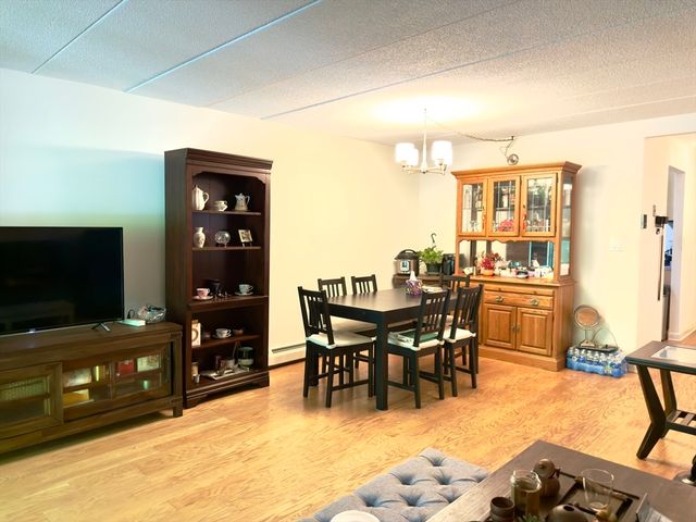 16 Winter St 21B, Waltham, MA 02451