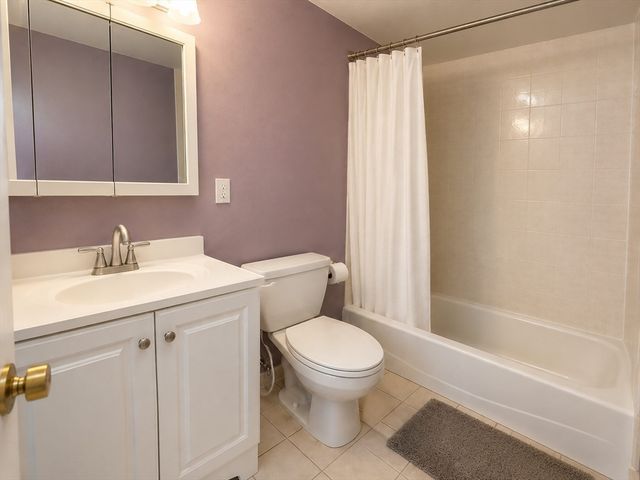 16 Winter St 21B, Waltham, MA 02451