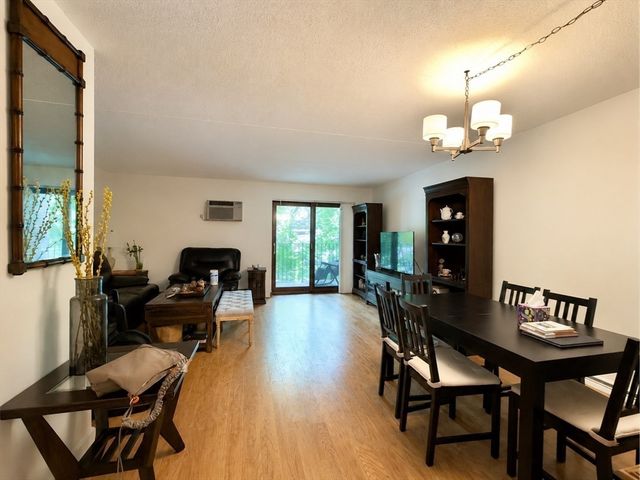 16 Winter St 21B, Waltham, MA 02451