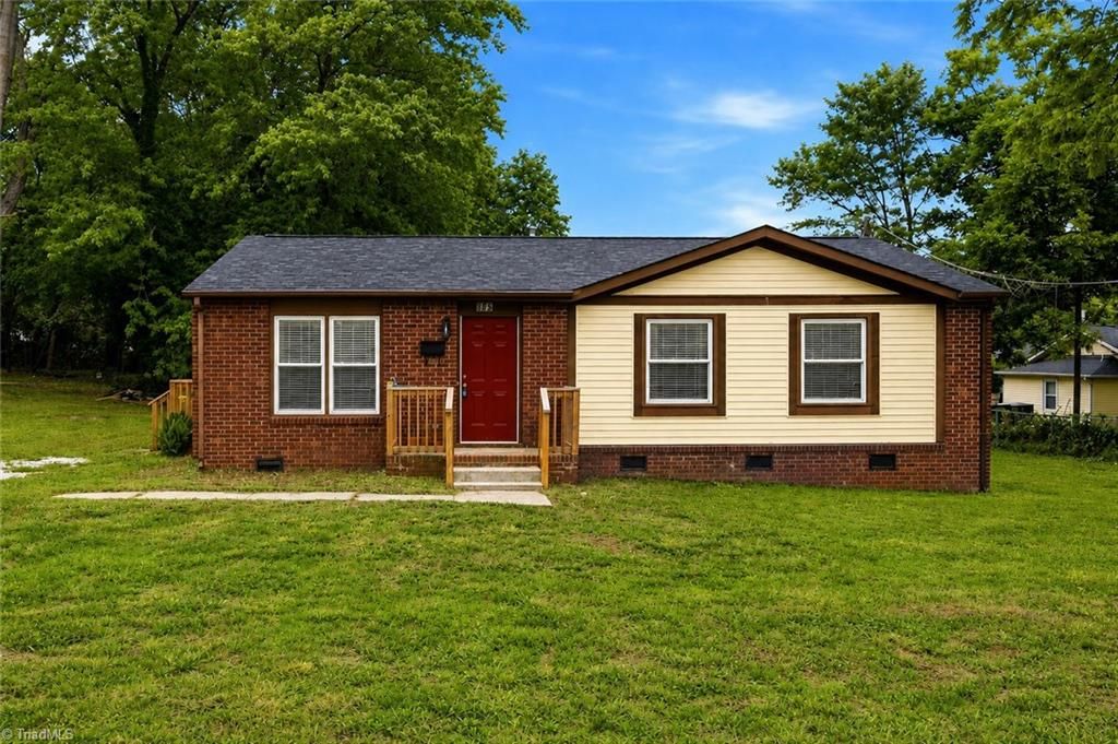 805 Haywood Street, Greensboro, NC 27403