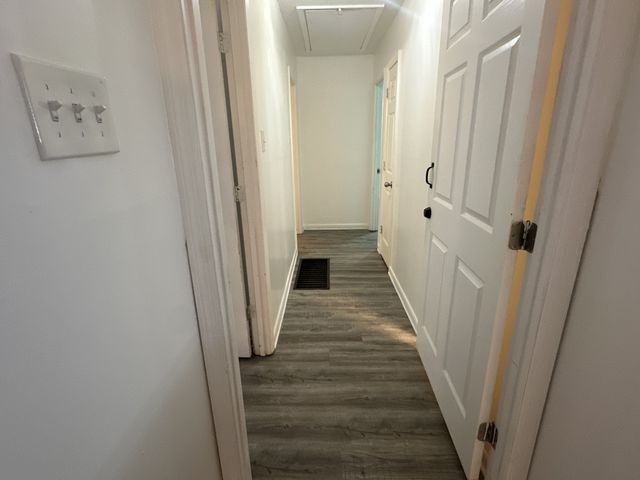 303 Millbrooke Dr, Hopkinsville, KY 42240