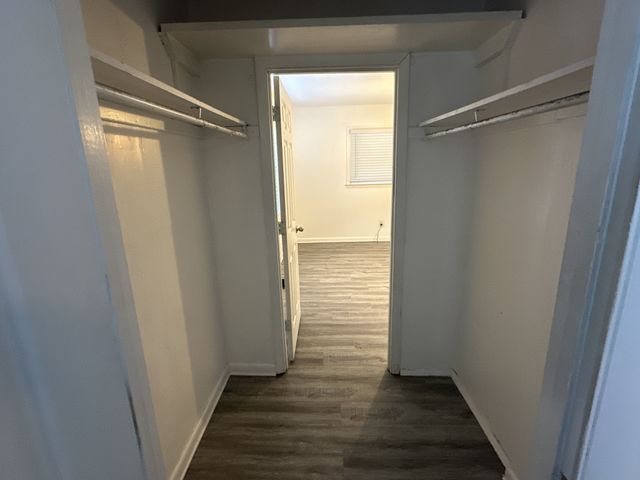 303 Millbrooke Dr, Hopkinsville, KY 42240