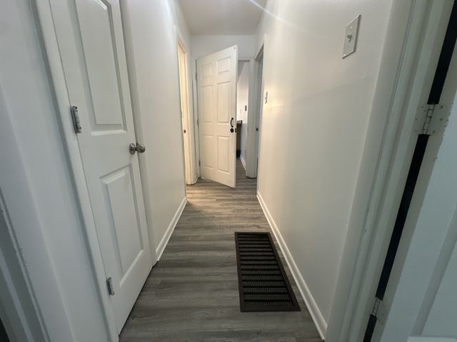 303 Millbrooke Dr, Hopkinsville, KY 42240