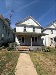 746 Wooster Road N, Barberton, OH 44203