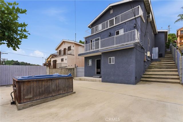 3542 Hillview Place, Los Angeles, CA 90032