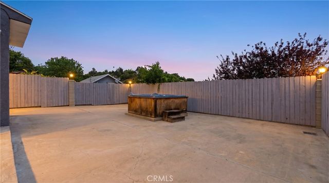 3542 Hillview Place, Los Angeles, CA 90032
