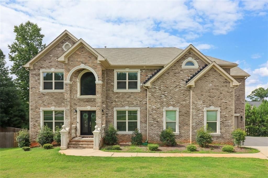 4665 RIVER HILL Circle, Ellenwood, GA 30294