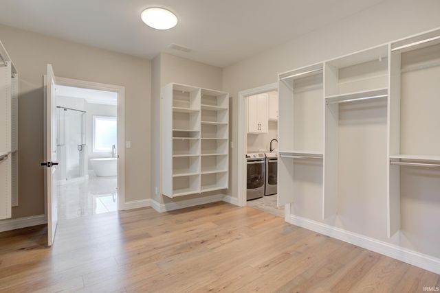 8633 Crenshaw Drive, Newburgh, IN 47630