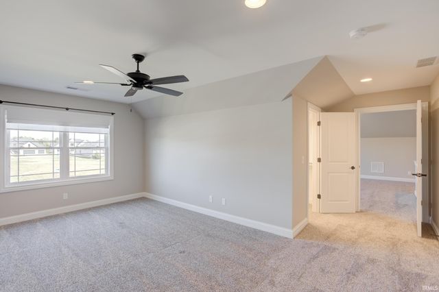 8633 Crenshaw Drive, Newburgh, IN 47630
