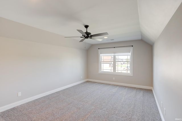 8633 Crenshaw Drive, Newburgh, IN 47630