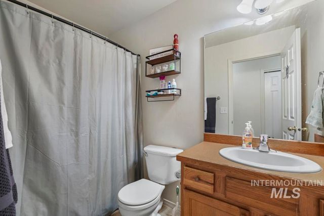 1567 Dana St., Twin Falls, ID 83301