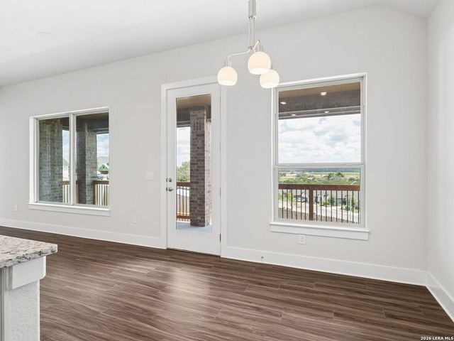 104 Allin Oaks, Universal City, TX 78148