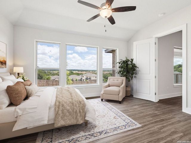 104 Allin Oaks, Universal City, TX 78148