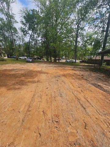 13095 Royal Shores Drive, Conroe, TX 77303