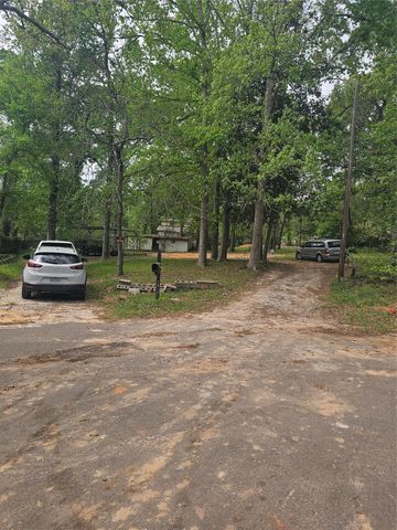 13095 Royal Shores Drive, Conroe, TX 77303