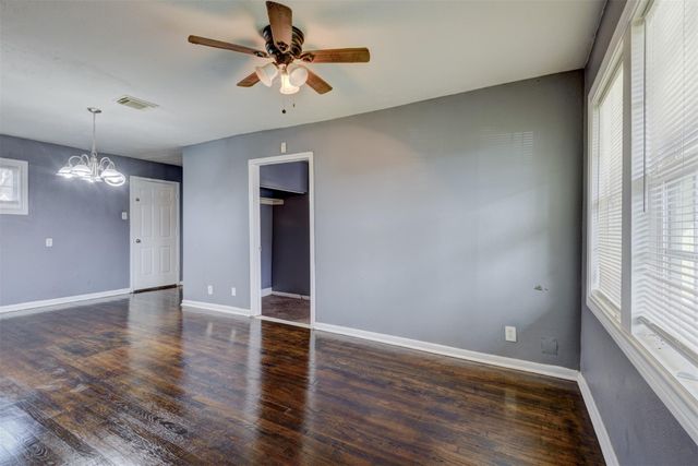 9506 Sierra Drive, Houston, TX 77051