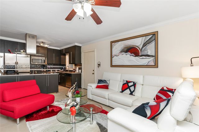 8400 W Sample Rd 206, Coral Springs, FL 33065