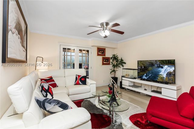 8400 W Sample Rd 206, Coral Springs, FL 33065