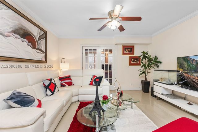 8400 W Sample Rd 206, Coral Springs, FL 33065
