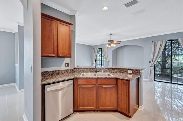 5513 KINGLETHILL DRIVE, Lithia, FL 33547