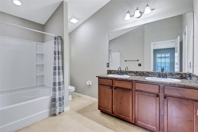 5513 KINGLETHILL DRIVE, Lithia, FL 33547