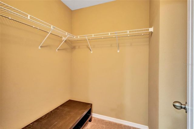 5513 KINGLETHILL DRIVE, Lithia, FL 33547