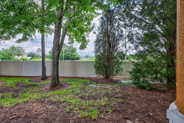 5513 KINGLETHILL DRIVE, Lithia, FL 33547