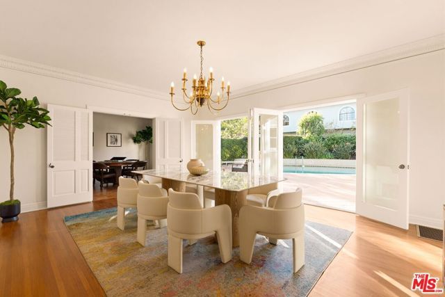 441 S Muirfield Road, Los Angeles, CA 90020