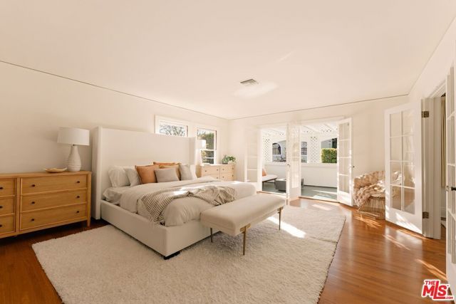 441 S Muirfield Road, Los Angeles, CA 90020