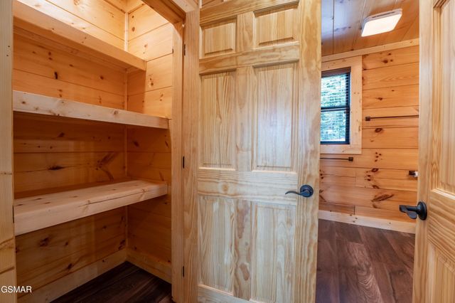 1904 Starr Street, Sevierville, TN 37876