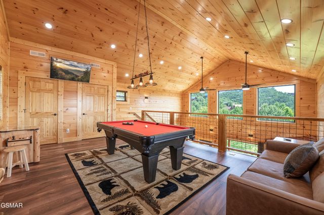 1904 Starr Street, Sevierville, TN 37876