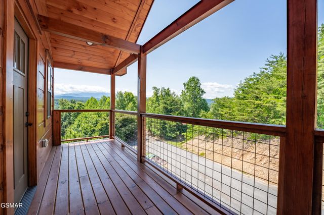 1904 Starr Street, Sevierville, TN 37876