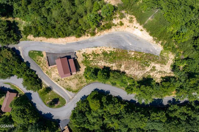 1904 Starr Street, Sevierville, TN 37876