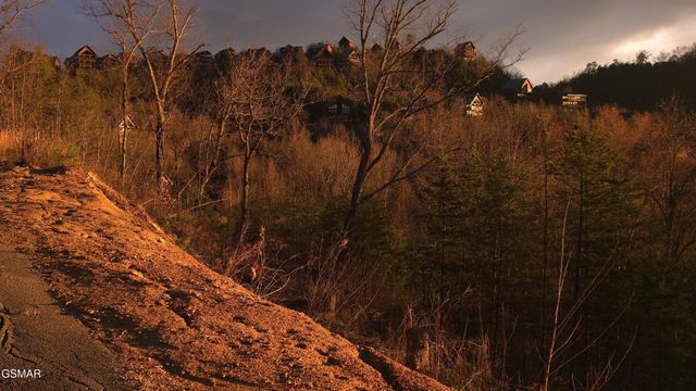 1904 Starr Street, Sevierville, TN 37876