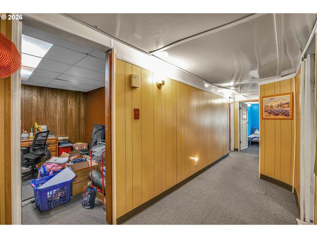 2249 Se 185TH Ave, Portland, OR 97233