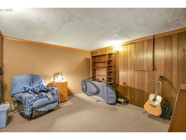 2249 Se 185TH Ave, Portland, OR 97233