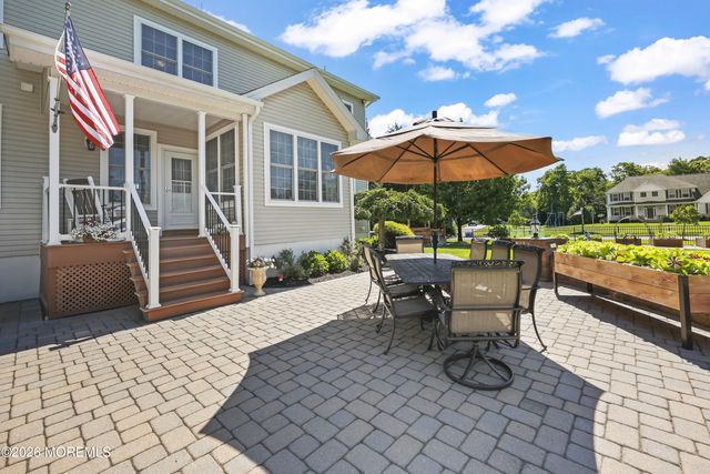 14 Whispering Grove Boulevard, Jackson, NJ 08527