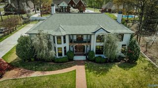 2022 NE Hickory Hills Drive, Arab, AL 35016
