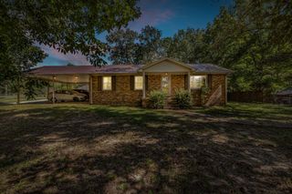 2210 Vineyard Field Dr, Centerville, TN 37033