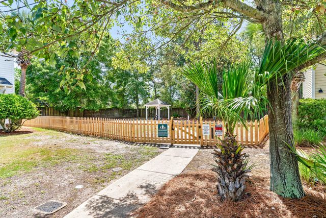 62 S Zander Way, Santa Rosa Beach, FL 32459