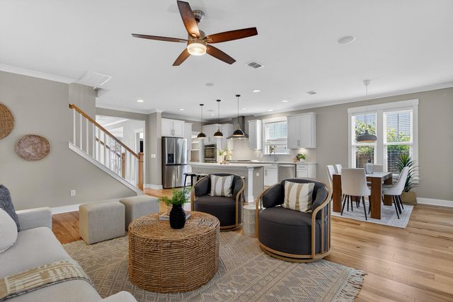 1213 Gannett Road, Mount Pleasant, SC 29464