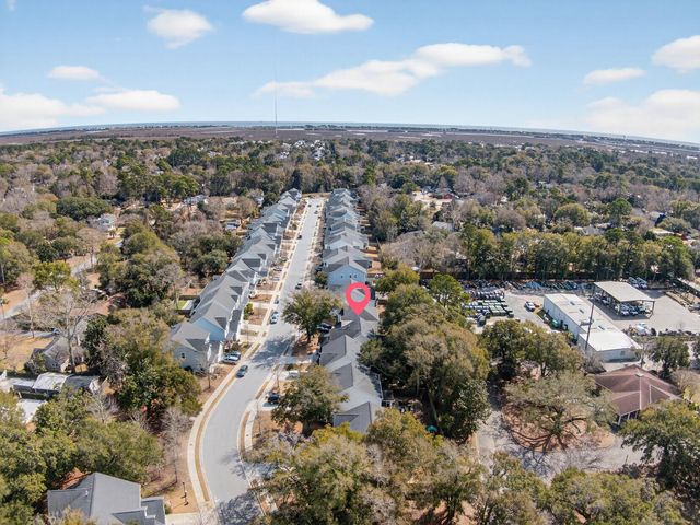 1213 Gannett Road, Mount Pleasant, SC 29464