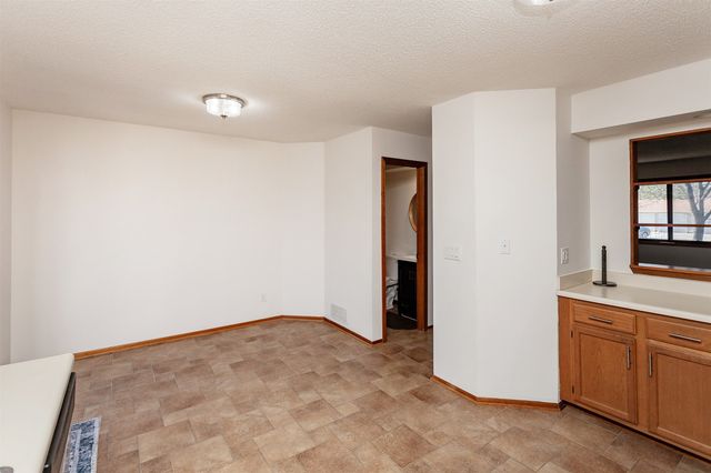 1517 Little Bluestem Court A12, Ames, IA 50014