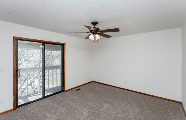 1517 Little Bluestem Court A12, Ames, IA 50014