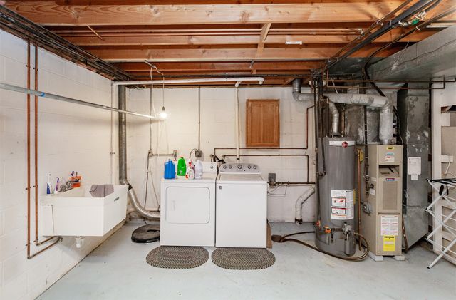 1517 Little Bluestem Court A12, Ames, IA 50014